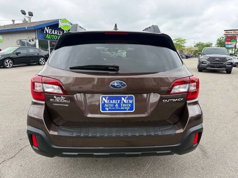 Used 2019 Subaru Outback 2.5i Premium w/ Protection Package #1 AWD/4WD image 7