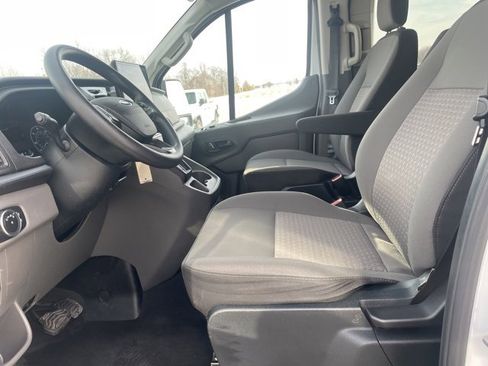 Used 2023 Ford Transit 350 XLT image 23