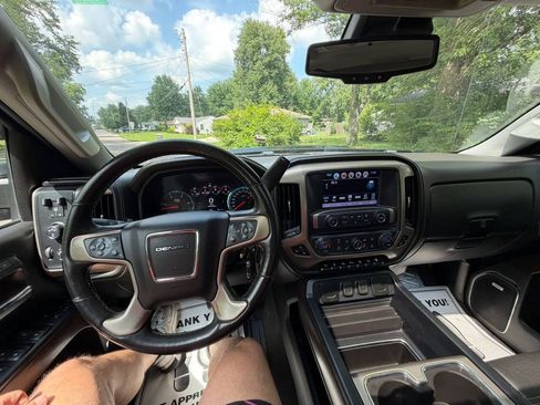 Used 2017 GMC Sierra 3500 Denali w/ Duramax Plus Package AWD/4WD image 49