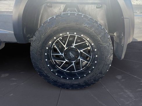 Used 2022 RAM 1500 Classic Warlock w/ Ceramic Grey Warlock Package image 8