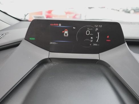 Certified 2025 Toyota Prius LE image 24