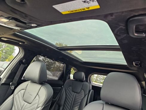 New 2026 Kia Sorento SX Prestige image 10