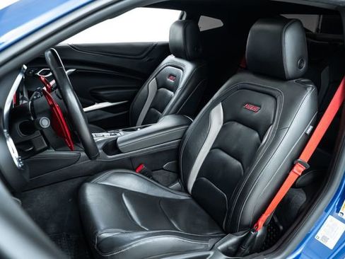 Used 2022 Chevrolet Camaro SS image 19