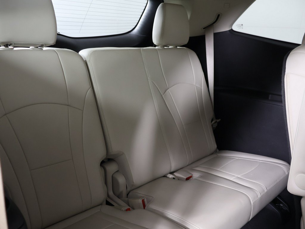 Used 2023 Buick Enclave Essence FWD image 36