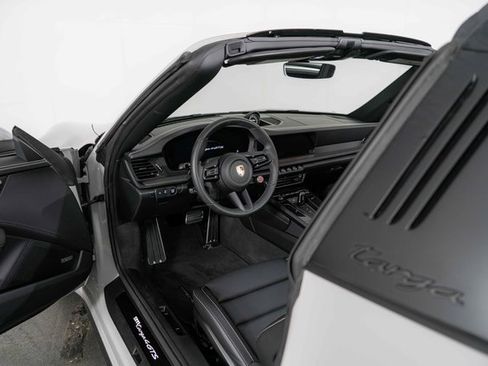 Used 2025 Porsche 911 Targa 4 GTS image 16