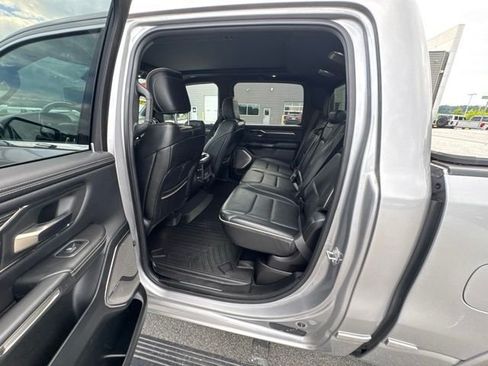 Used 2019 RAM 1500 Limited AWD/4WD image 17