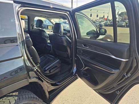 Used 2021 Jeep Grand Cherokee L Limited image 14