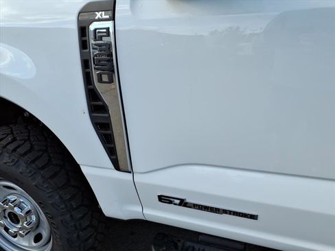 New 2026 Ford F350 XL w/ XL Off-Road Package image 9