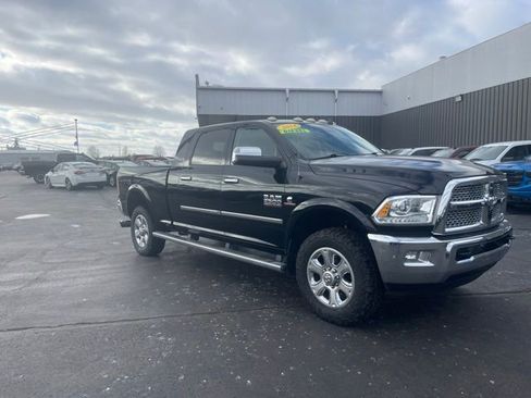 Used 2014 RAM 2500 Laramie w/ Convenience Group image 8