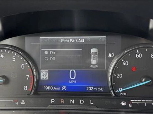 Used 2023 Ford Explorer XLT w/ Equipment Group 202A AWD/4WD image 12