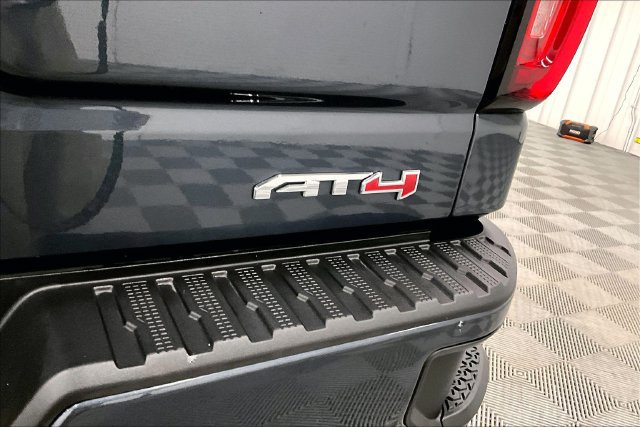 Used 2021 GMC Sierra 1500 AT4 AWD/4WD image 9