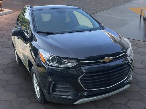 Used 2020 Chevrolet Trax LT AWD/4WD image 18