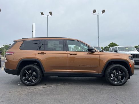 New 2026 Jeep Grand Cherokee L Limited AWD/4WD image 59
