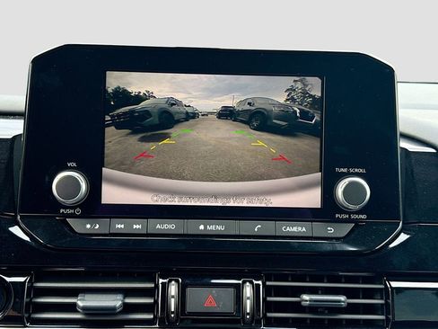 New 2025 Nissan Pathfinder SV w/ SV Premium Package image 14