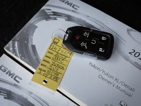 Used 2017 GMC Yukon XL Denali w/ Open Road Package AWD/4WD image 79