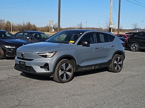 Used 2023 Volvo C40 P8 Recharge Plus image 15