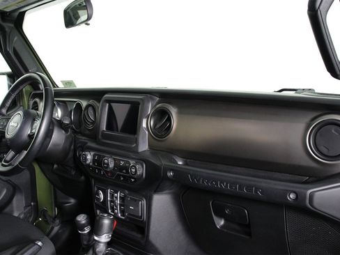 Used 2021 Jeep Wrangler Unlimited Sport image 21