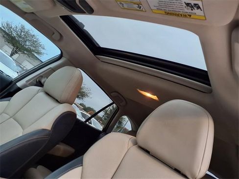 Used 2022 Subaru Outback Limited image 8