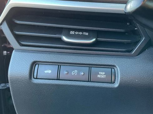 Used 2023 Nissan Altima 2.5 SV image 24