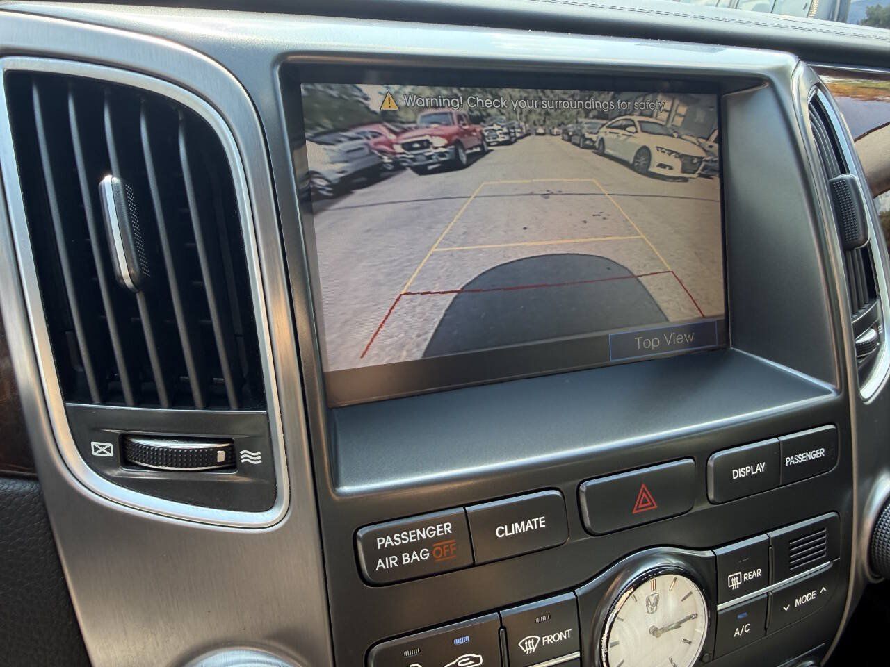 Used 2012 Hyundai Equus Signature RWD image 21