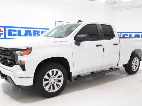 New 2026 Chevrolet Silverado 1500 Custom RWD image 8