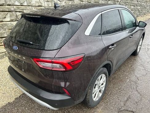 Used 2023 Ford Escape Active w/ Tech Pack #2 FWD image 5