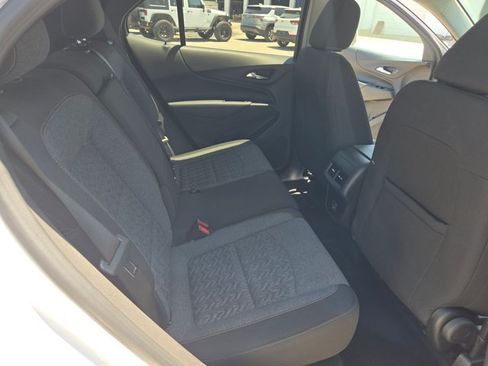 Used 2022 Chevrolet Equinox LT FWD image 20