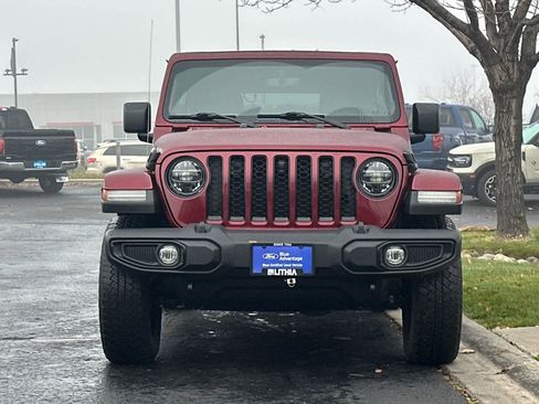 Used 2022 Jeep Wrangler Unlimited Sahara image 10