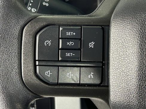 Used 2024 Ford F250 XL AWD/4WD image 23