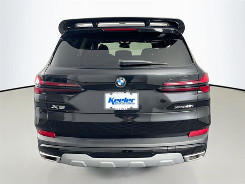 Used 2024 BMW X5 xDrive40i image 5