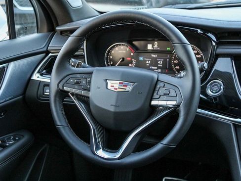 New 2025 Cadillac XT6 Sport image 16