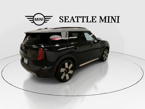 Certified 2025 MINI Cooper Countryman S w/ Comfort Package Max image 11