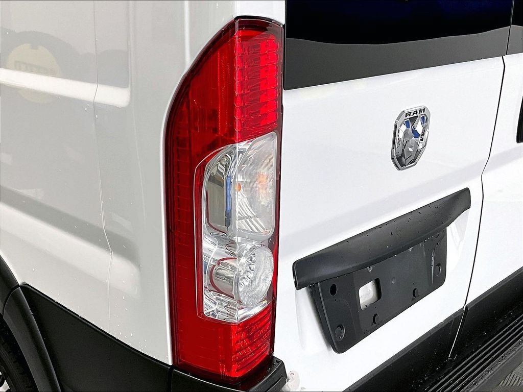 Used 2025 RAM ProMaster 2500 w/ U-Haul Equipment Group FWD image 29