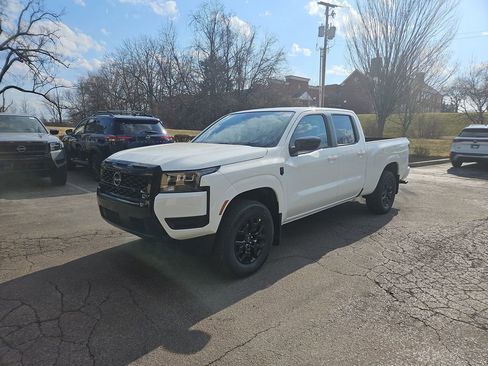 New 2026 Nissan Frontier SV AWD/4WD image 1