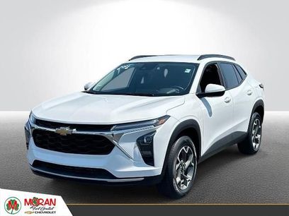 Certified 2024 Chevrolet Trax LT w/ Driver Confidence Package