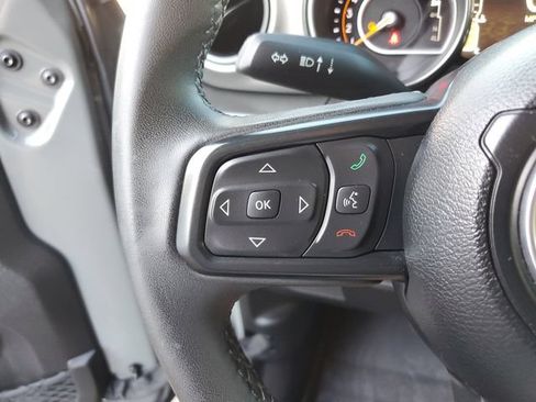 Used 2023 Jeep Gladiator Sport AWD/4WD image 28