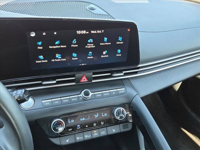 Used 2023 Hyundai Elantra SEL w/ Convenience Package FWD image 15