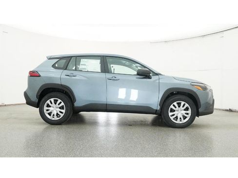 New 2026 Toyota Corolla Cross L image 27