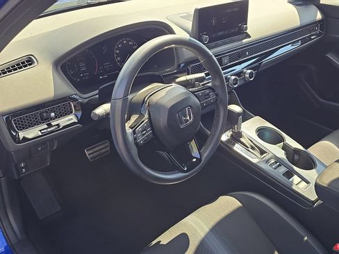 Used 2023 Honda Civic Sport image 7