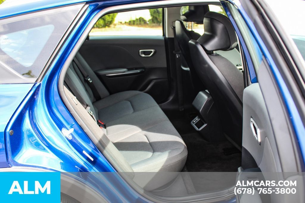 Used 2025 Kia K4 FWD image 18