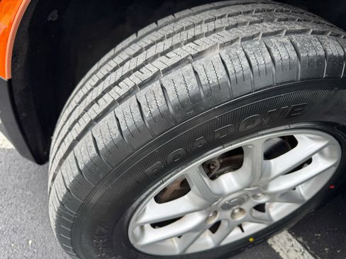 Used 2018 Chrysler Pacifica LX image 44