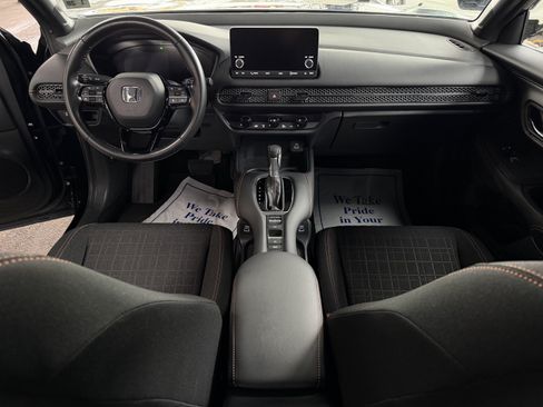 Used 2023 Honda HR-V Sport image 15