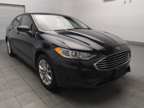 Used 2020 Ford Fusion SE FWD image 13