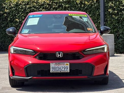 Certified 2025 Honda Civic Sport Touring image 10