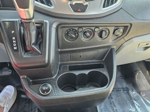 Used 2018 Ford Transit 350 XLT image 18