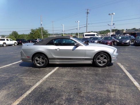 Used 2014 Ford Mustang Premium w/ Equipment Group 201A RWD image 5
