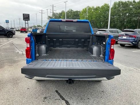 Used 2025 Chevrolet Silverado 1500 LT AWD/4WD image 17