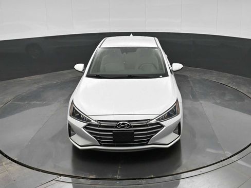 Used 2020 Hyundai Elantra SEL image 22
