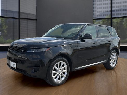 Used 2025 Land Rover Range Rover Sport SE AWD/4WD image 12