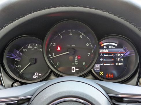 Certified 2026 Porsche Macan AWD/4WD image 16